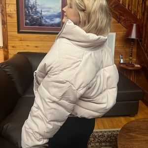 SIZE medium BRAND amazon COLOR light pink. worn once no longer need